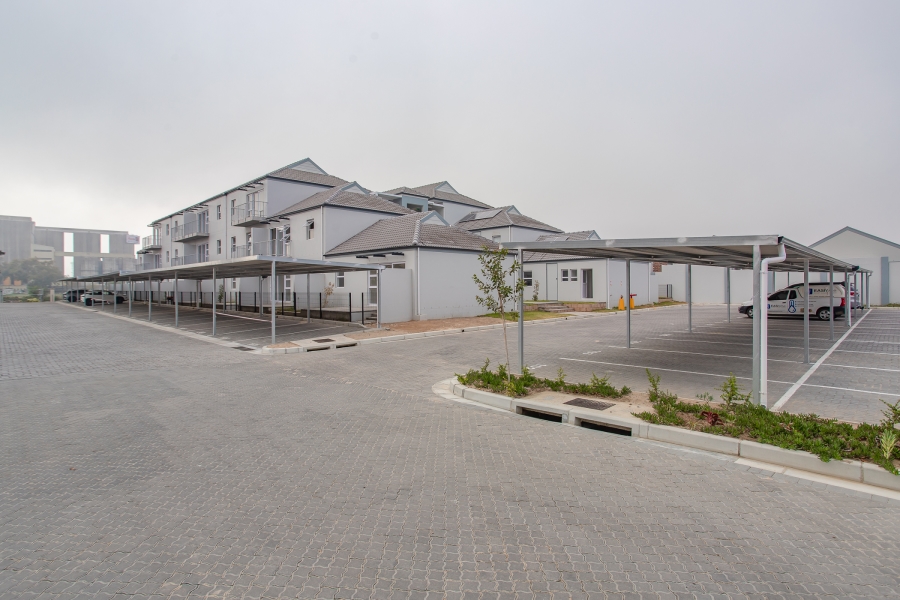 2 Bedroom Property for Sale in Honeydew Country Estate Western Cape